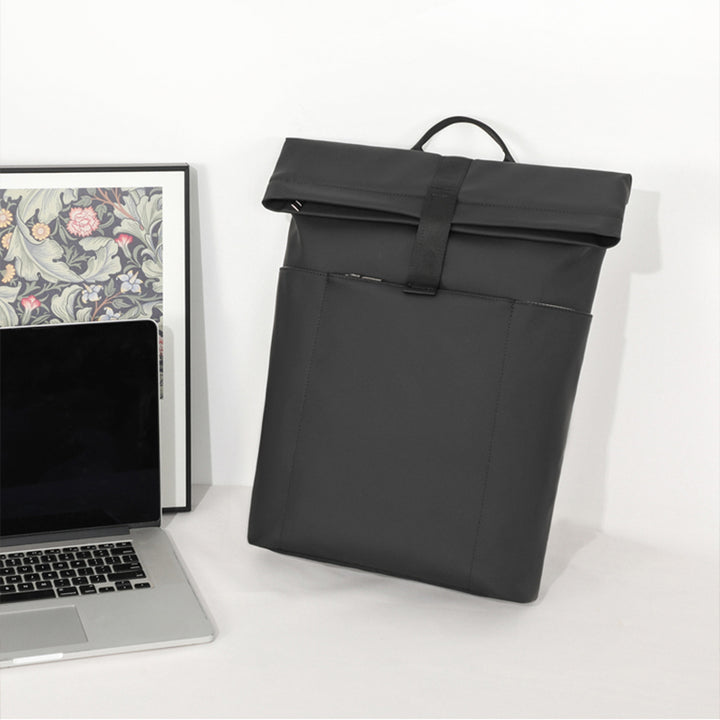 BACKPACK|シンプル ビジネスシーン
