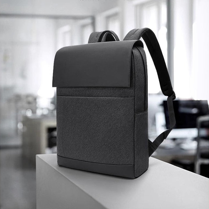 BACKPACK|エレガント 機能的なデザイン
