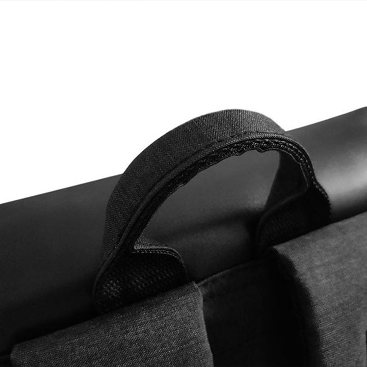 BACKPACK|エレガント 機能的なデザイン