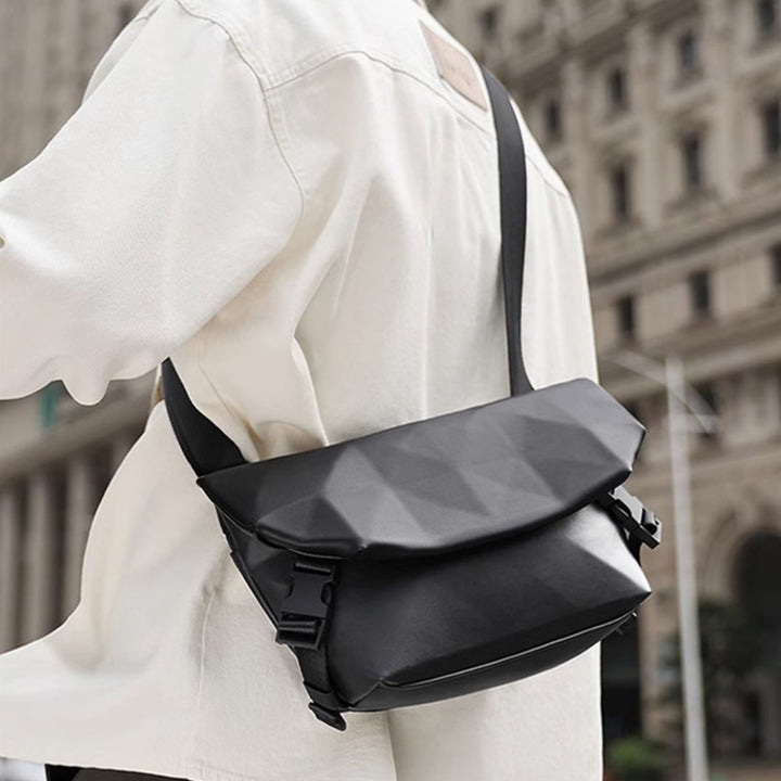 CROSSBODYBAG|立体感 スタイリッシュ