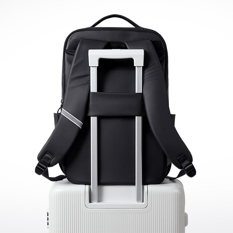 BACKPACK｜高機能 16インチノートPC対応